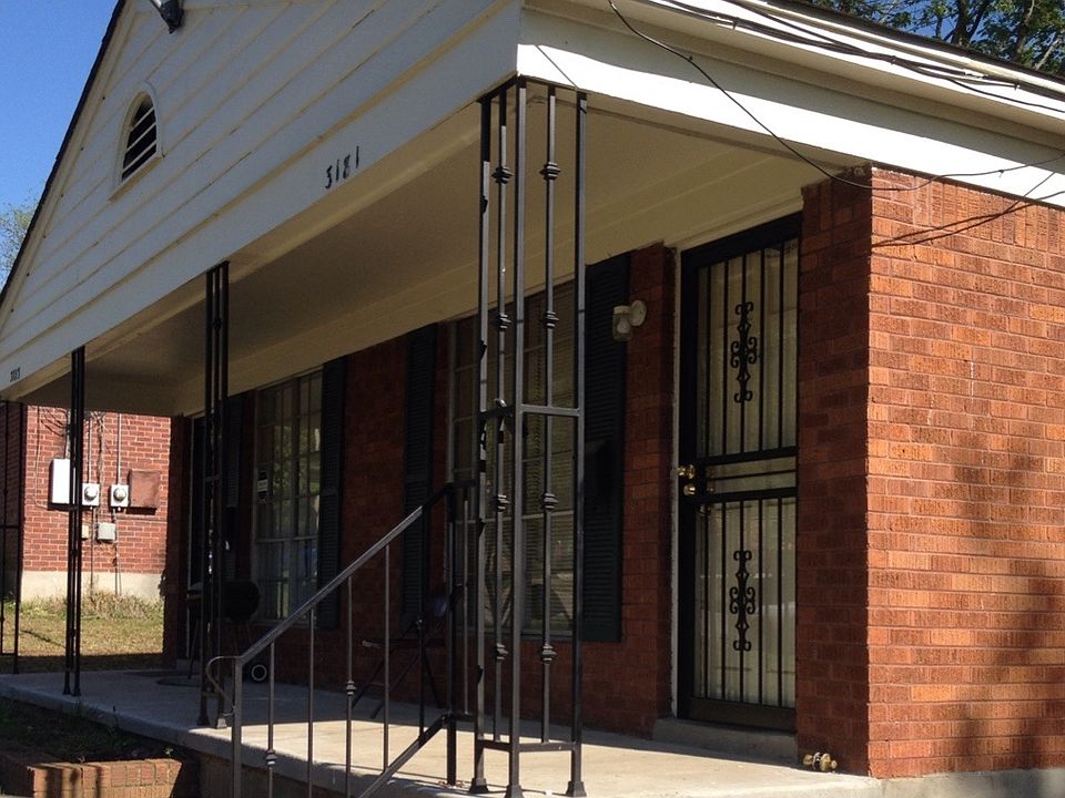 2nd image of 3181 Princeton Ave