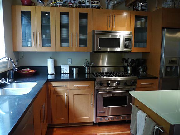 2nd image of 530 Broadway E APT 139