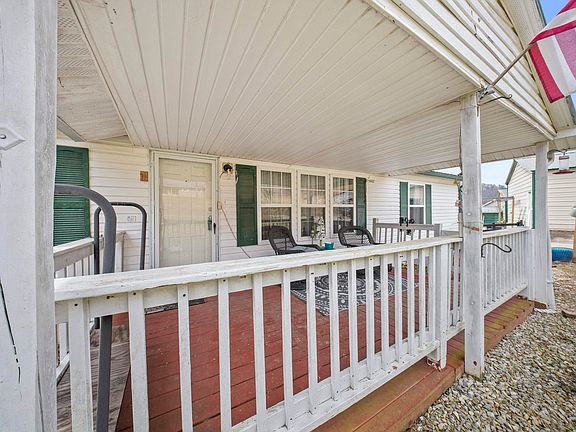 5th image of 6112 Wilson Creek Rd