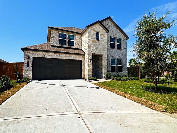 2nd image of 13902 Bay Crest Dr