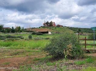 11215 E Putnum Dr, Mayer, AZ 86333