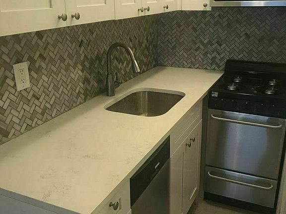 4th image of 60 E 34th St APT 4R