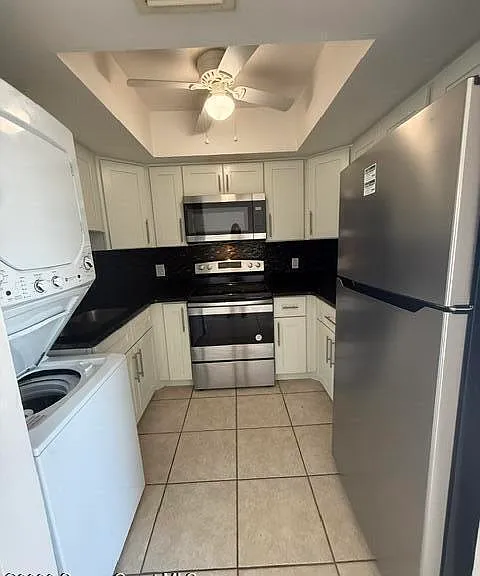 837 Hickory St #3 — Photo 9