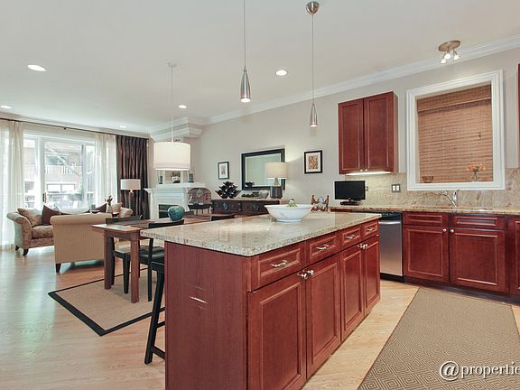 Kitchen/Living Room