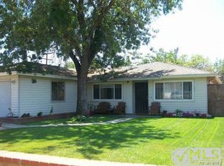 13569 Sproule Ave, Sylmar, CA 91342