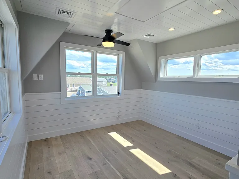 1 Tilden Ave — Photo 15