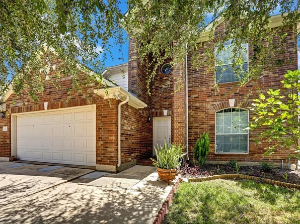 13903 Fort Nelson Dr, Houston, TX 77083