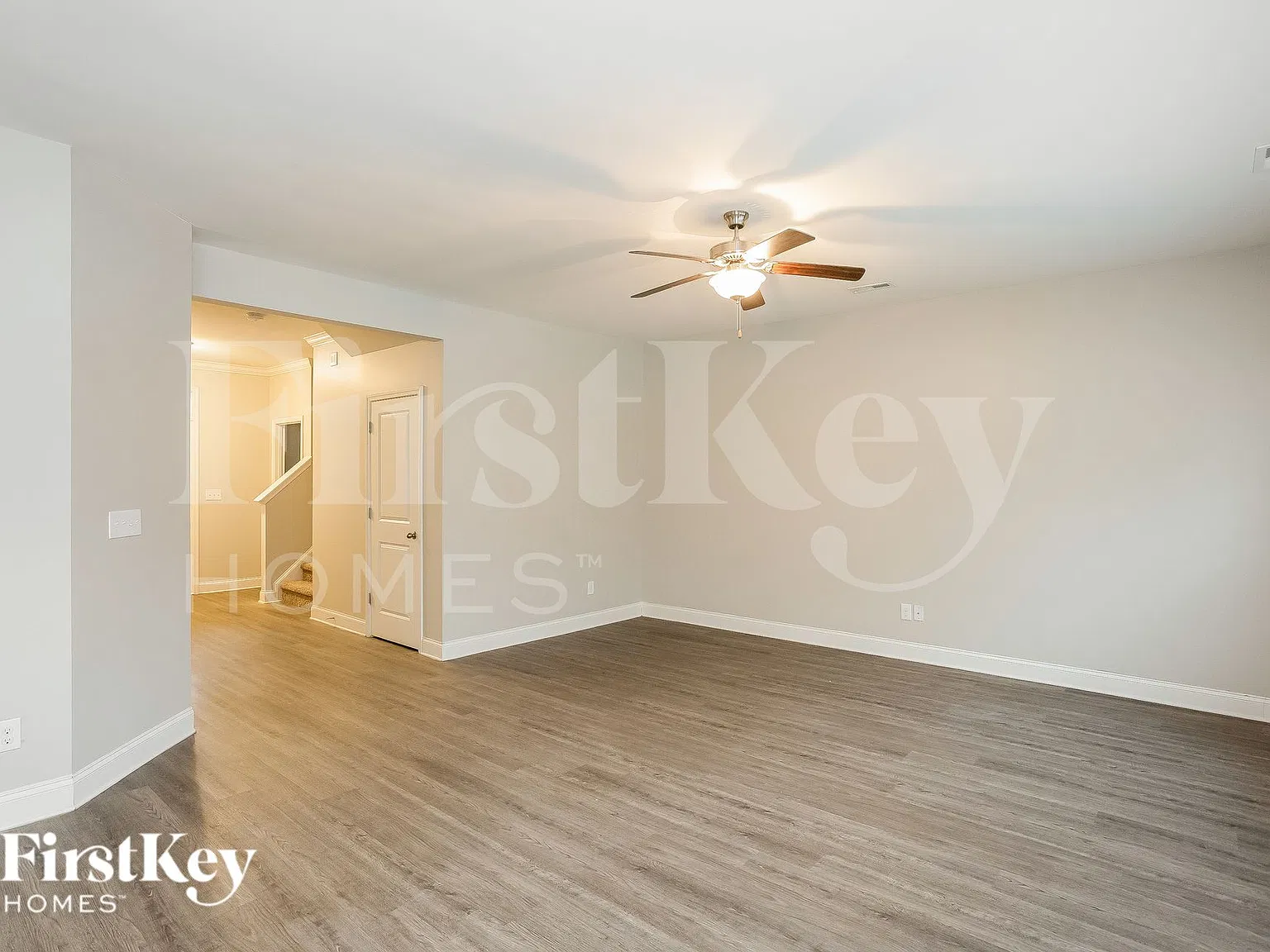4 bed, 2.5 bath, 2106 sqft, $2,425 — Photo 4