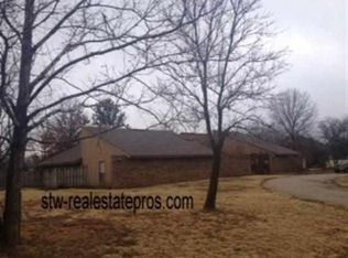 17 Yellow Brick Dr, Stillwater, OK 74074