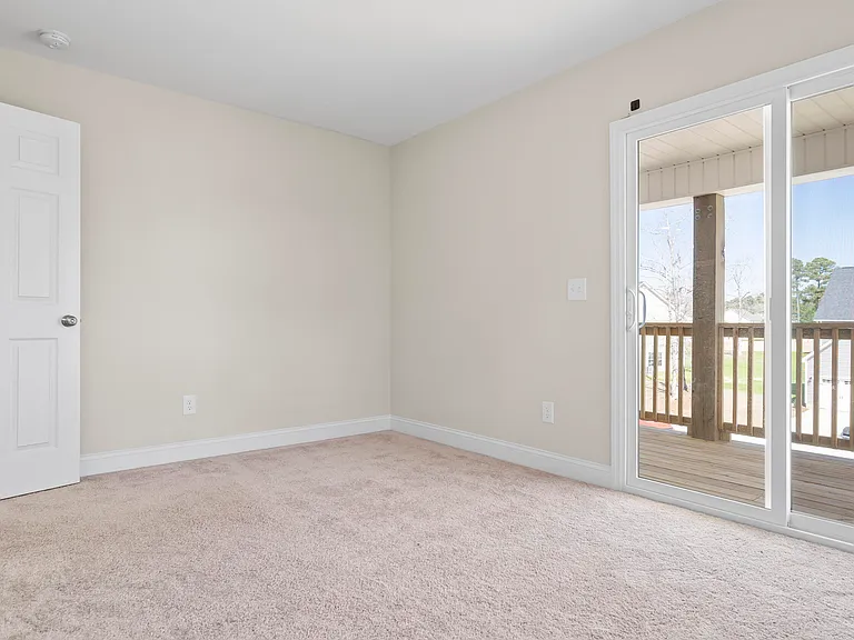 208 Broadleaf Dr — Photo 36