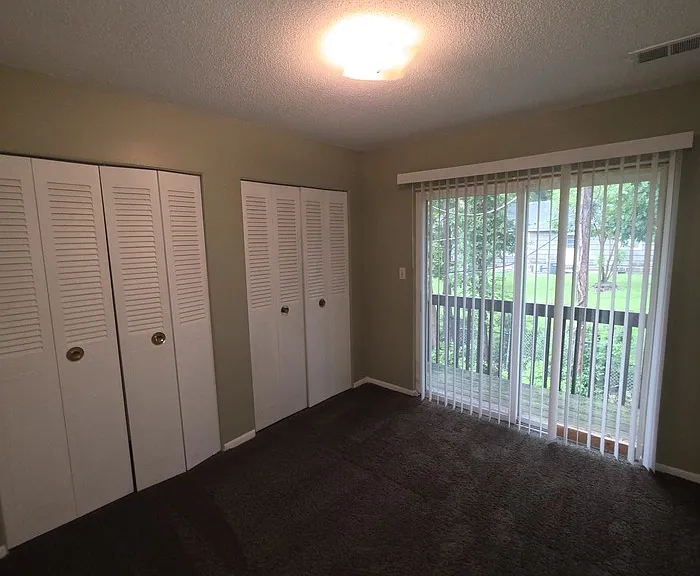 23 N Riley St #217 — Photo 11