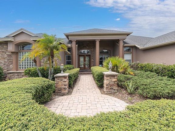 3rd image of 4270 COVE DRIVE