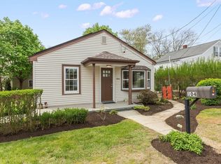 104 Puffer Ave, Swansea, MA 02777