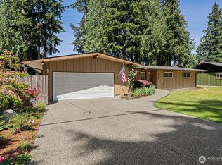 5208 Brentwood Dr SE, Lacey, WA 98503