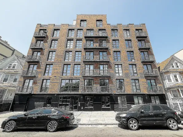 1270 New York Avenue image 9 of 21