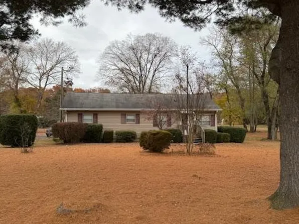 54 West St, Magnolia, DE 19962