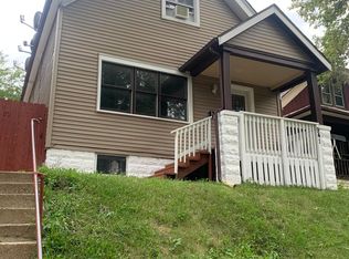 941 S 31st St, Milwaukee, WI 53215