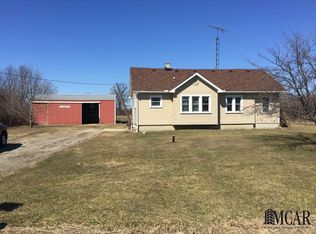 13075 Laplaisance Rd, La Salle, MI 48145
