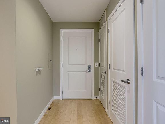 5th image of 820 N Pollard St APT 514