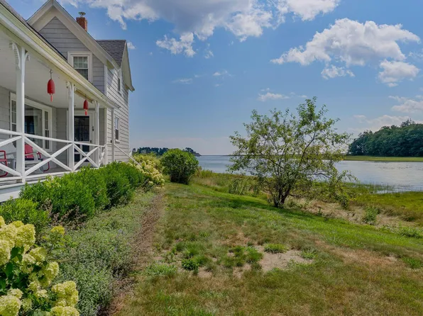 206 Western Avenue, Kennebunk, ME 04043