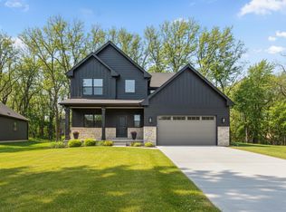 1655 Trailbrook Dr, Valparaiso, IN