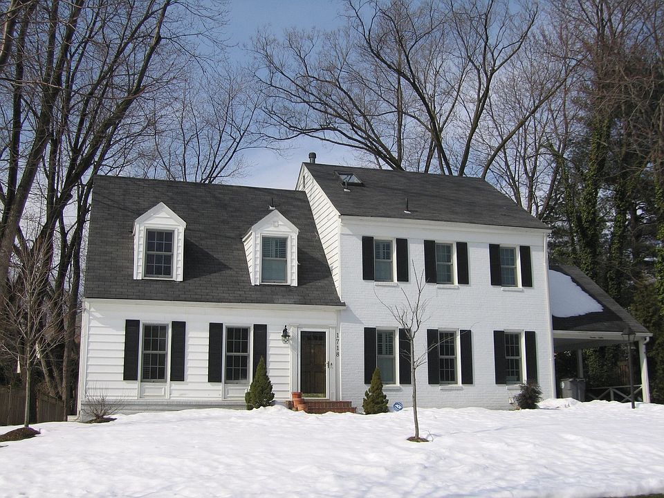 1st image of 1718 Yale Pl