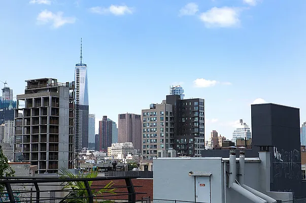 Rented by REAL New York | media 21