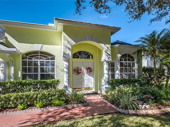 3rd image of 8618 Brookway Cir