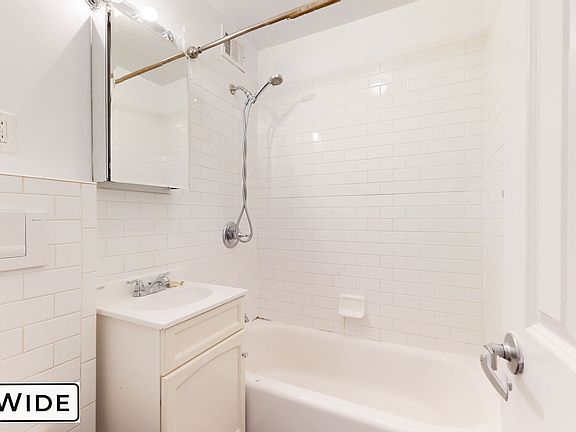 3rd image of 233 E 81st St APT 4A