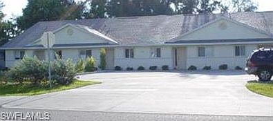 1st image of 707 SE 24th Ave APT 3