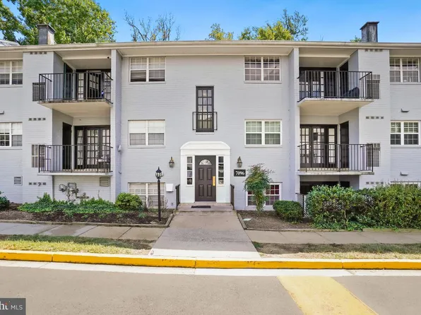 7096 Spring Garden Dr APT 104, Springfield, VA 22150