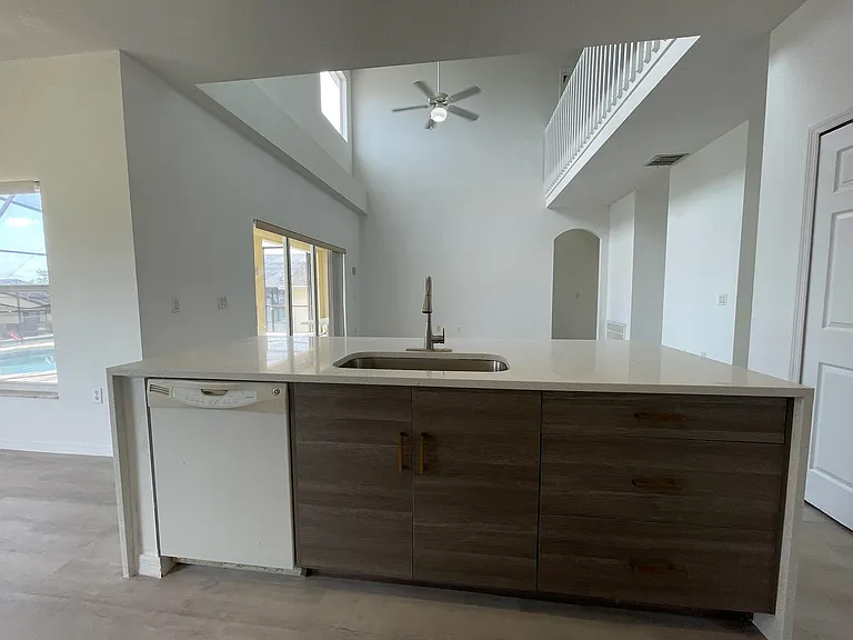 201 Kensington Dr — Photo 11