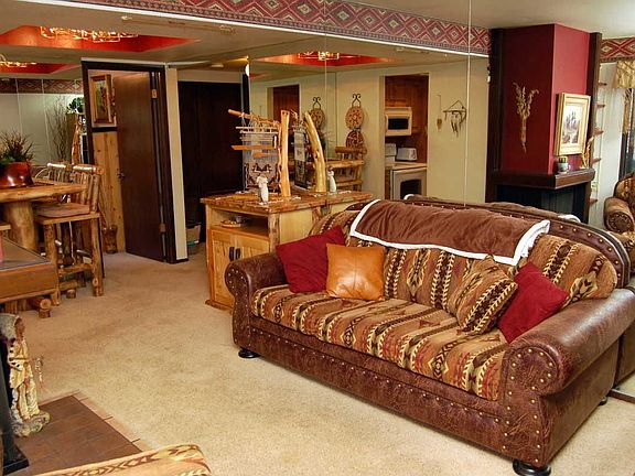 Living Room/Dining Room