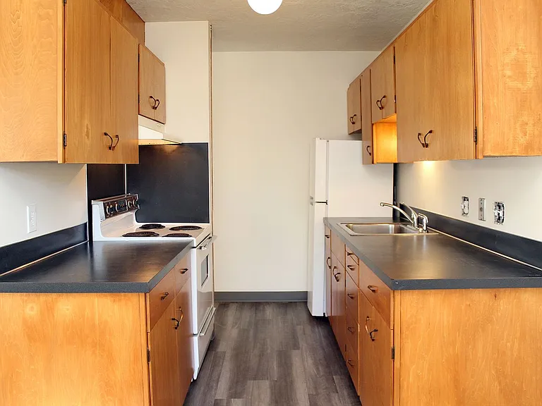 930 SW Gibbs St #1-15 — Photo 9