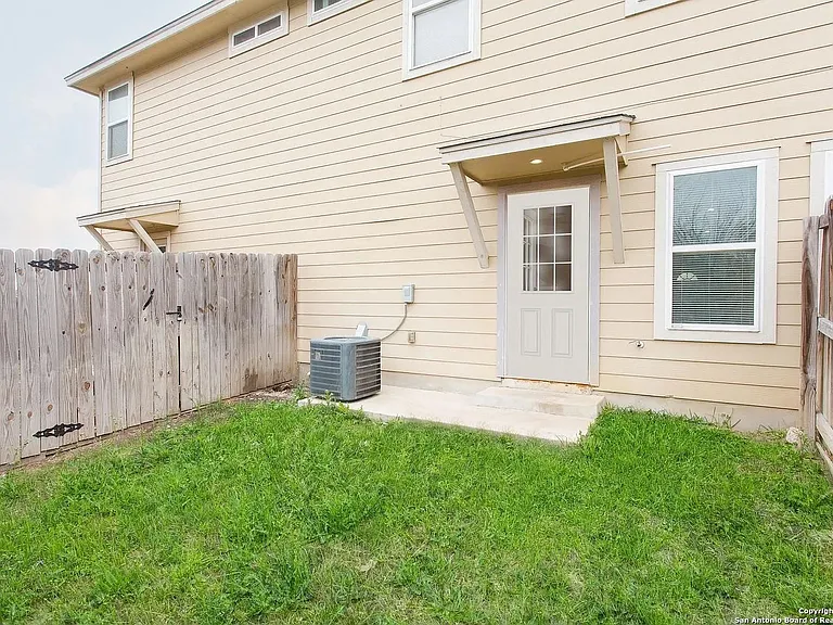 6510 Melanzane Ave #104 — Photo 13