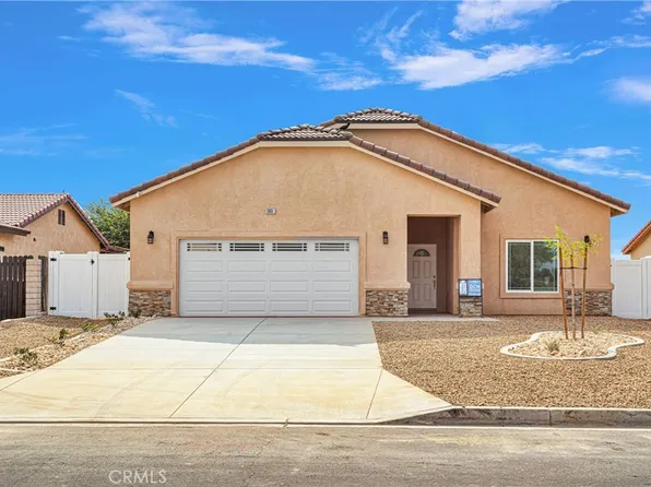 13851 Topmast Dr, Helendale, CA 92342