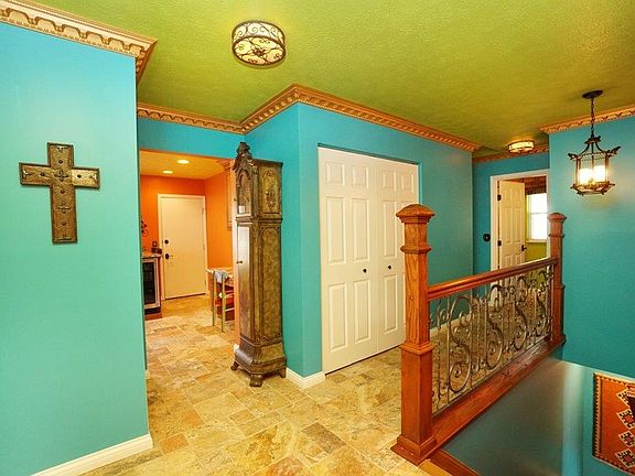 4th image of 786 Stoneharbor Ln