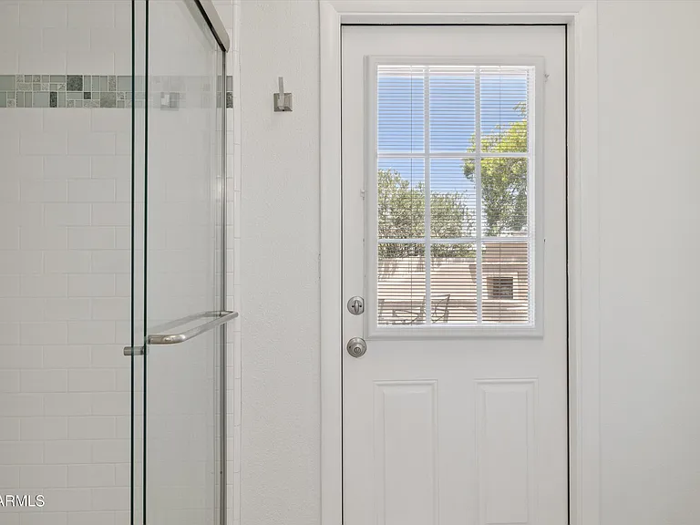 3526 E Sahuaro Dr — Photo 20