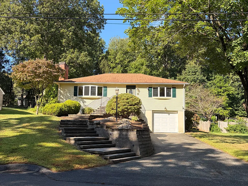 5 Linwood Dr
