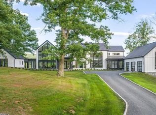 1414 Waldemar Dr, Charlottesville, VA 22903