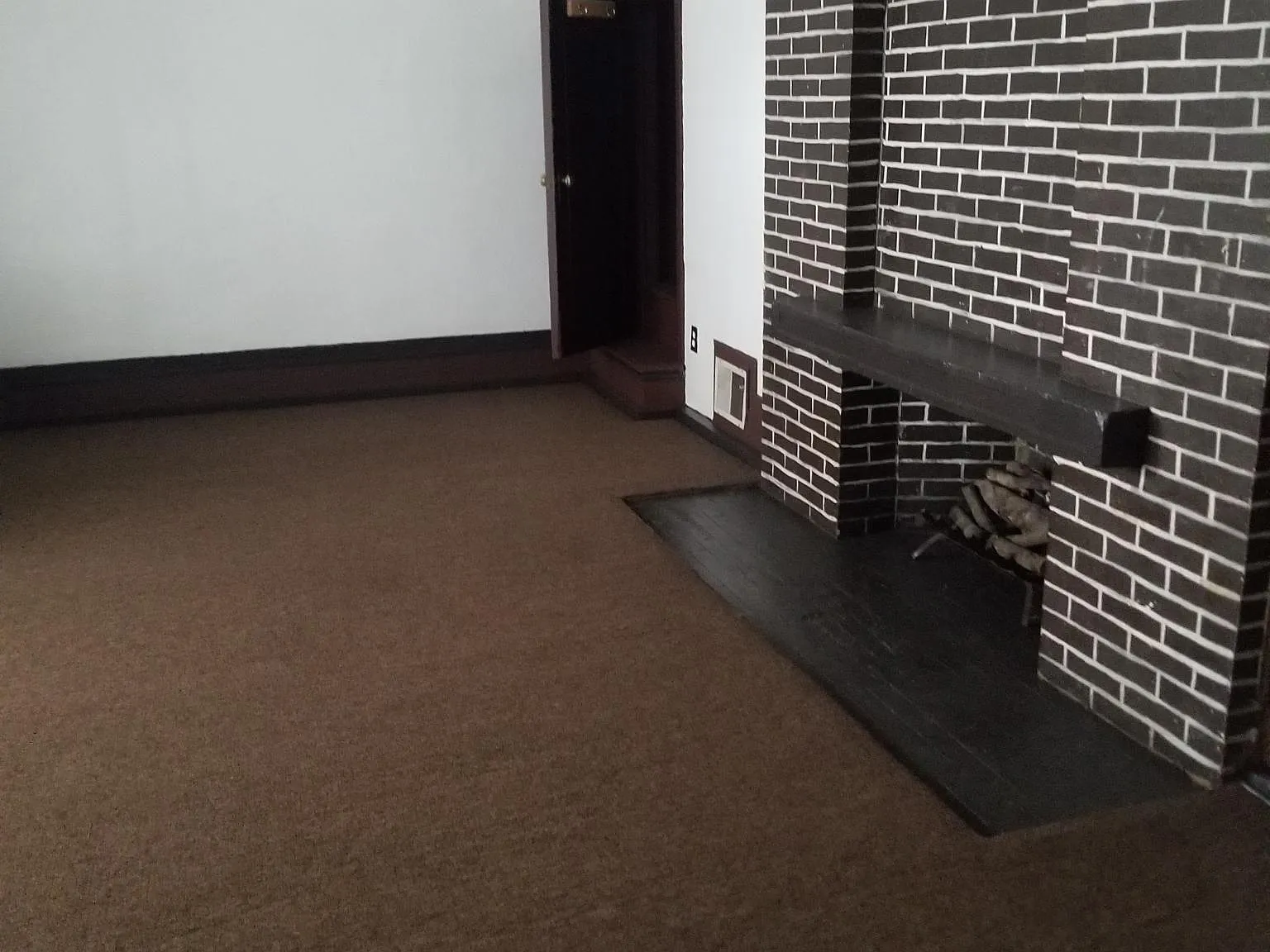 800 N Central Ave — Photo 2