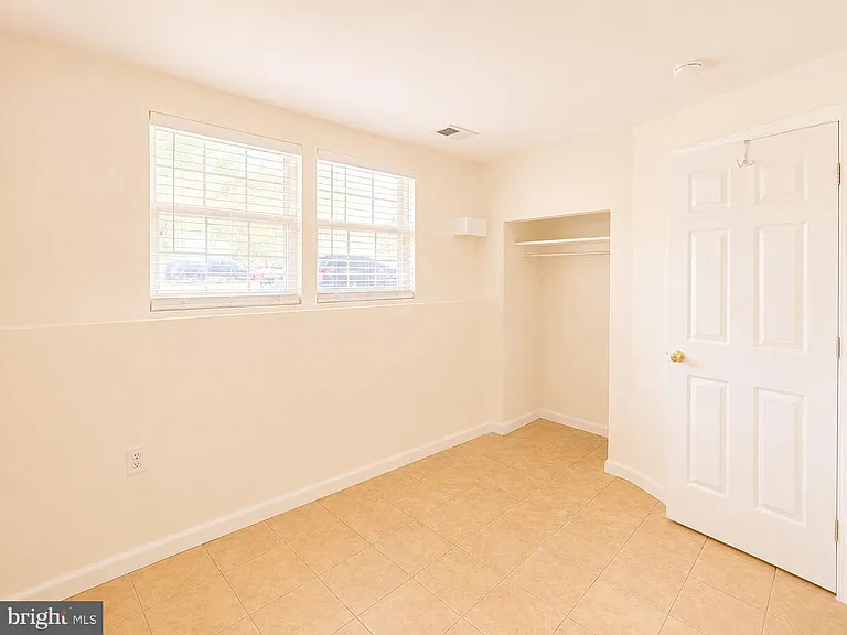 8268 Vermont Pl — Photo 23