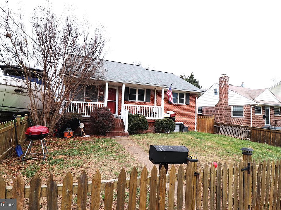 1st image of 2146 Patrick Henry Dr