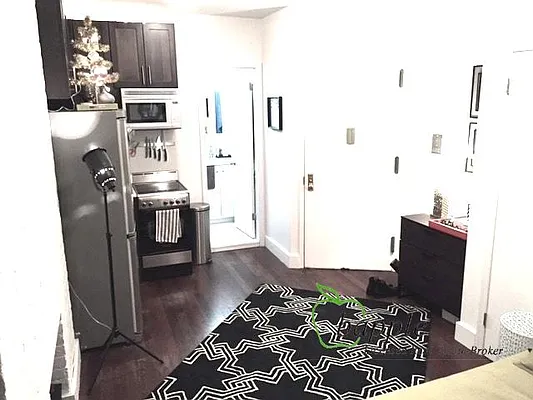 Rented by Bapple | media 23