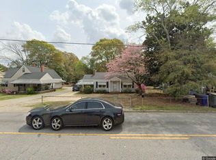 1909 Southern Ave, Fayetteville, NC 28306