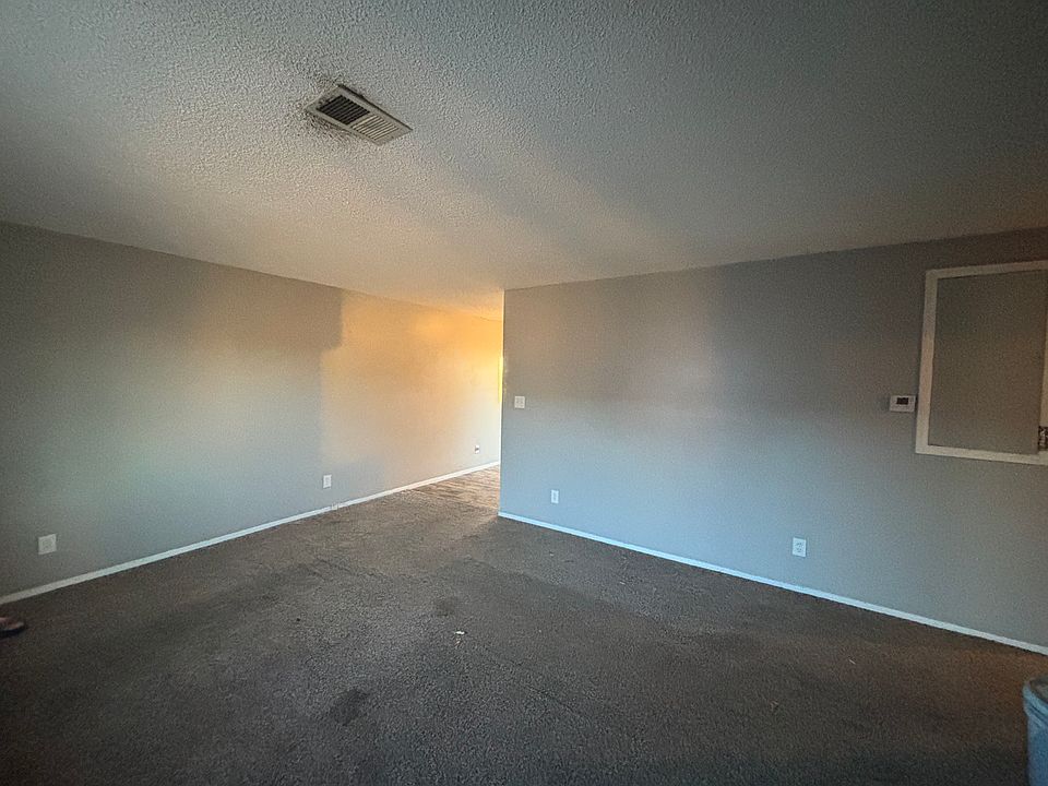 1st image of 406 S Illinois Ave #406