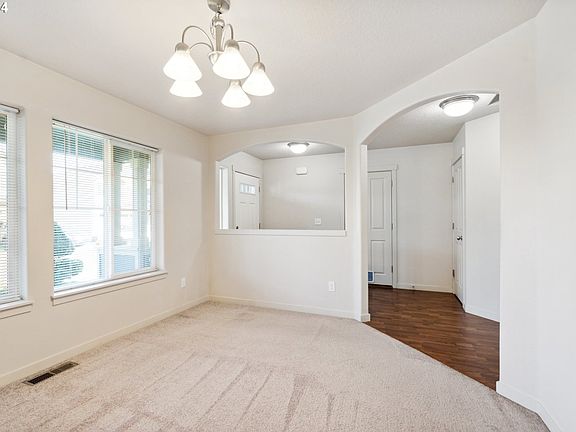 5th image of 7001 NE 104th Way