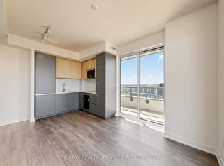 209 Steeles Ave W #2904, Brampton, ON L6Y 0B5