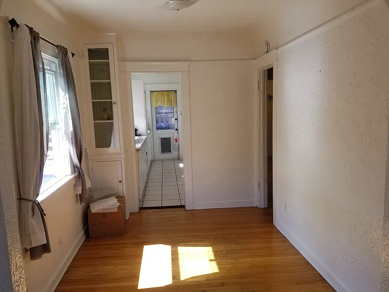4608 Cherokee Ave — Photo 6