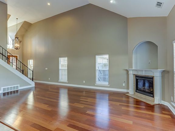 5th image of 5206 S Newton Oak Cir